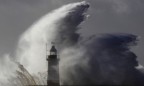 В Великобритании объявлено высшее штормовое предупреждение, убытки могут достичь $4,8 млрд