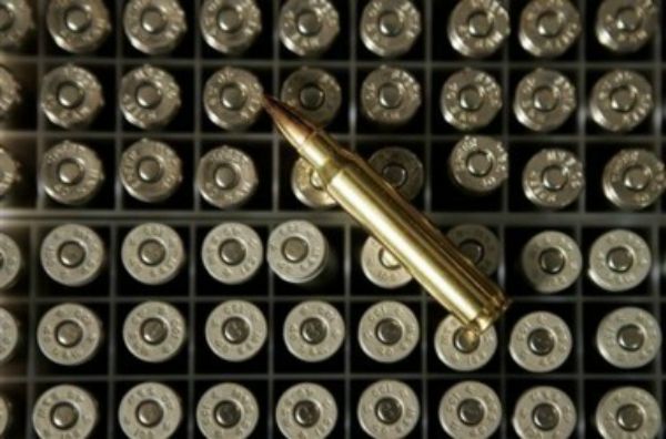 Евросоюз планирует ввести эмбарго на поставки оружия в Украину