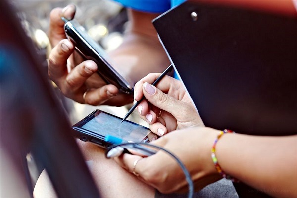 Приватбанк представил первый в мире «облачный» NFC кошелек