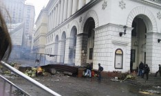 МВД: На Майдане по силовикам стрелял снайпер, ранены более 20 человек