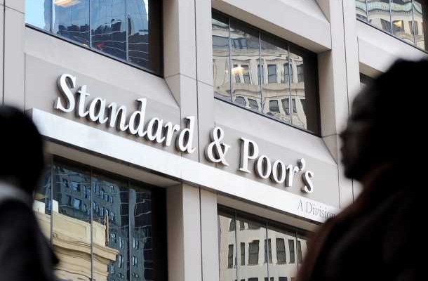 S&P улучшил прогноз роста экономики Украины вопреки высокому риску дефолта
