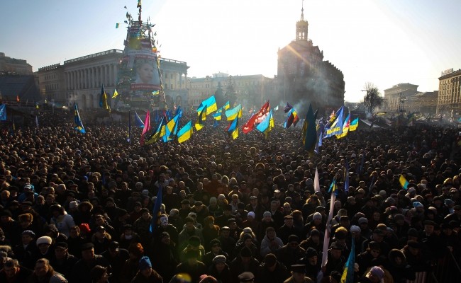 Совет Майдана одобрил соглашение между властью и оппозицией, - Тягнибок