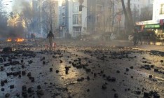 МВД: Неизвестные в центре Киева  открыли огонь по Внутренним войскам