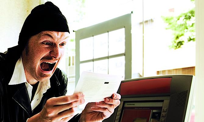 ЕЦБ: мошенники украли с банковских карт европейцев €1,3 млрд в 2012 году