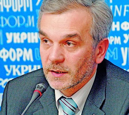 «Медицинское страхование обязательно должно быть», — уверен министр здравоохранения Украины Олег Мусий