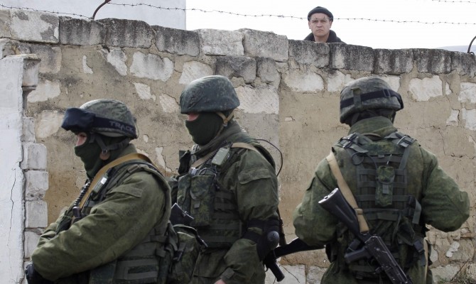 Госпогранслужба насчитала в Крыму 30 тыс. российских военных