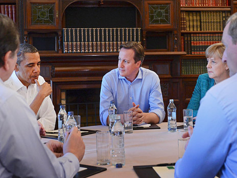 Лидеры стран G7 пригрозили России санкциями в случае поддержки референдума в Крыму