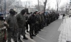 Самооборона Майдана заблокировала телеканал «Интер»