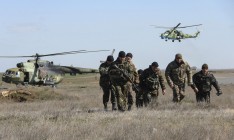Минобороны не собирается отзывать украинских военных из Крыма