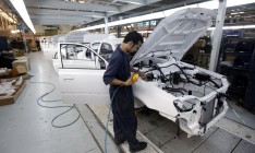 Кабмин может повысить акцизный и утилизационный сбор на авто