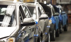 Миндоходов обещает вдвое снизить спецпошлины на легковые машины