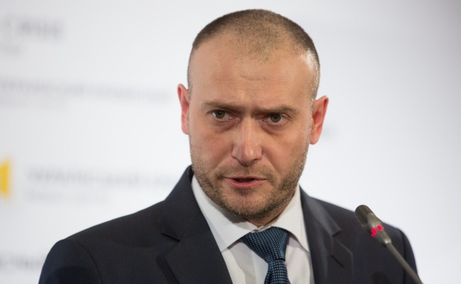 Ярош подал документы для участия в выборах президента