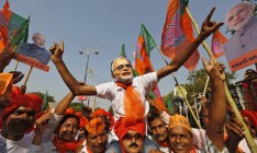 Выборы в Индии сопровождаются расцветом культа личности Моди