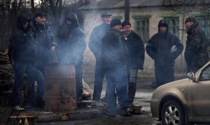 Банки приостанавливают работу в очаге конфликта Донецкой области