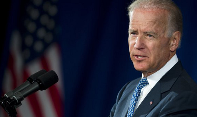 Байден: Украина не способна преодолеть коррупцию