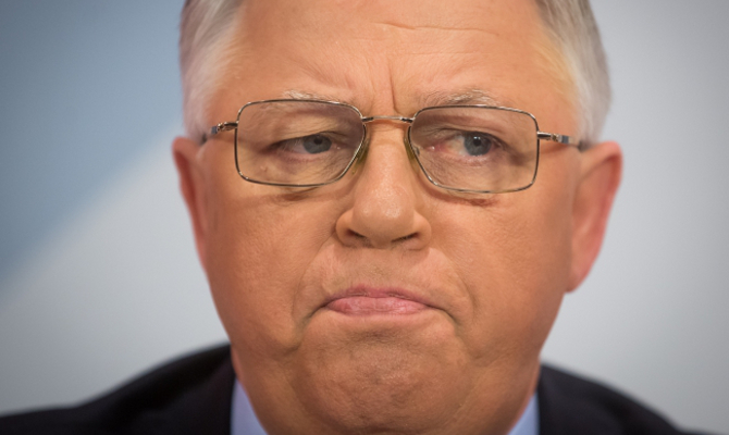 Симоненко снялся с выборов президента