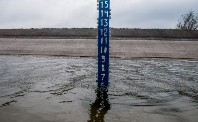 Россия будет снабжать Крым водой из местной реки