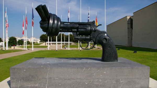 Россия отказывается подписывать международный договор о торговле оружием