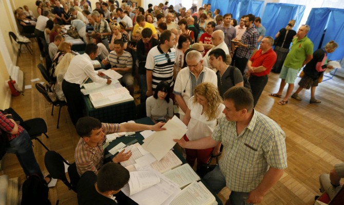 ЦИК: По состоянию на 11:00 явка составила 17,28%