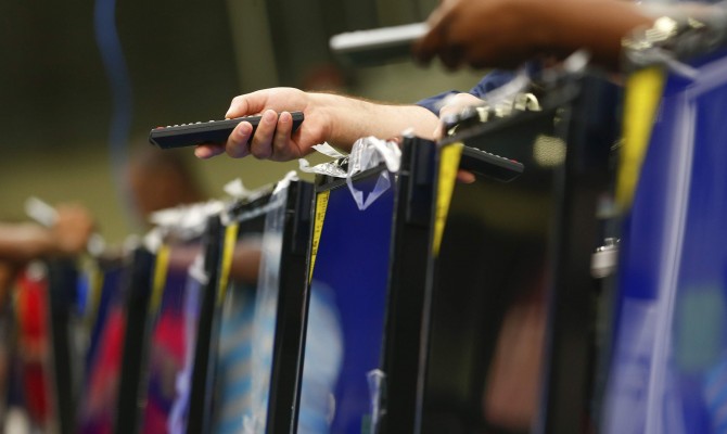 Рада урезала время рекламы на телевидении