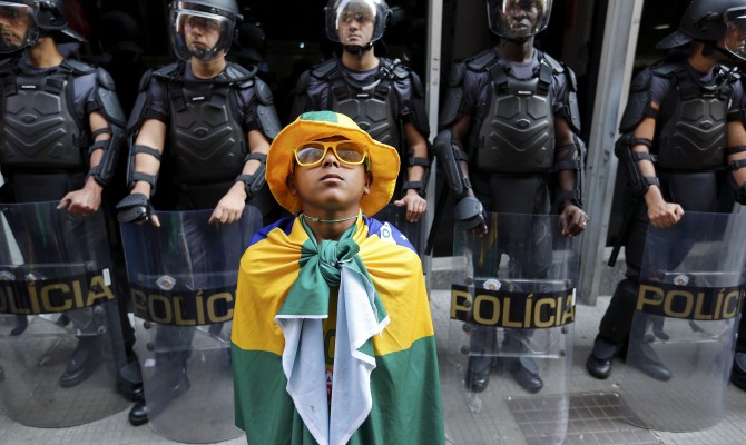 40 % бразильцев против проведения чемпионата мира по футболу