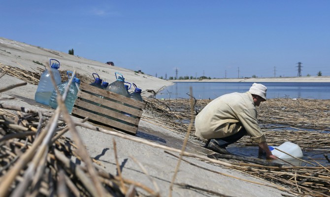 «Крымэнерго» отключит железную дорогу, троллейбусы и водоканалы за долги