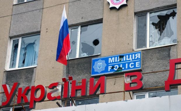 СМИ: По захваченному зданию горуправления милиции в Горловке нанесли авиаудар