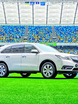 Преимущества новейшего семиместного кроссовера Acura MDX