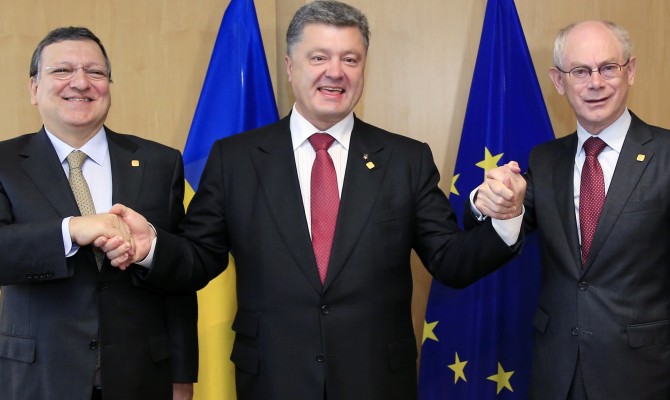 Ukraine and EU sign the Association Agreement