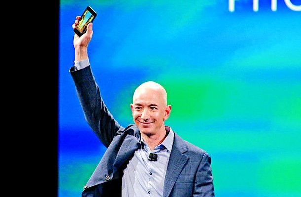 Смартфон Amazon Fire Phone ориентирован на энтузиастов онлайн-шопинга