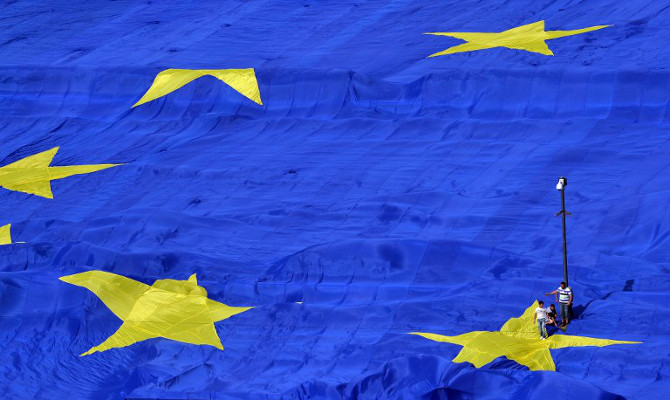 Полицейская миссия ЕС в Украине ограничится теорией