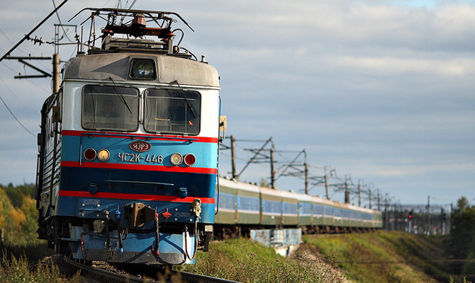 Ukrzaliznytsya reduced its passenger turnover