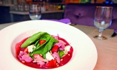 Разноцветная ярмарка в Under Wonder