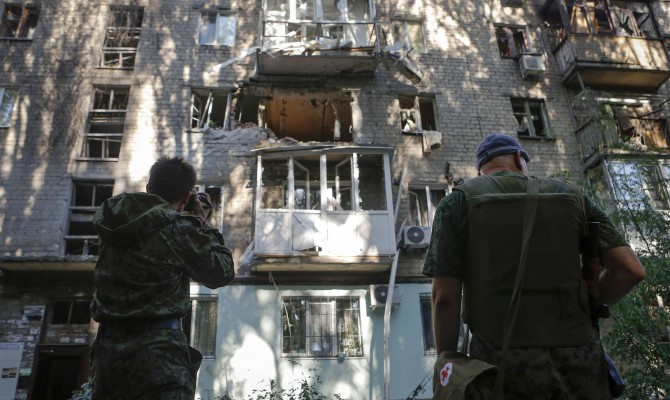 Тысячи жителей Донецка остаются без света