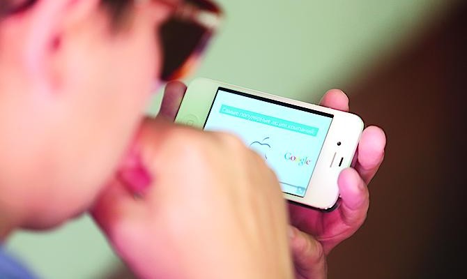 Заморский вирус опустошает счета обладателей смартфонов в Украине с помощью sms