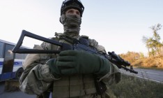 Ночью из плена освободили 12 военных, - Порошенко