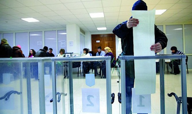 Порошенко одобрил Закон об усилении наказания за подкуп избирателей