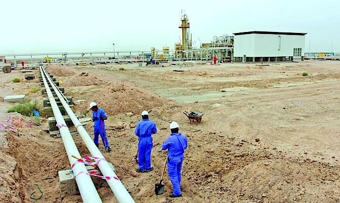 FT: Нефтяные эксперты пытаются понять Саудовскую Аравию