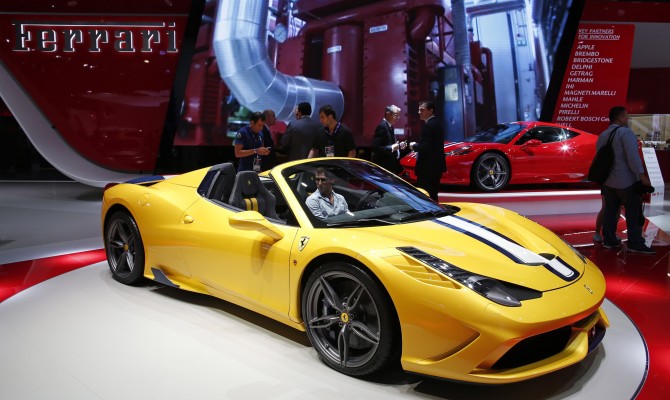 Ferrari Agrees to $3.5 Million U.S. Fine on Death Reports