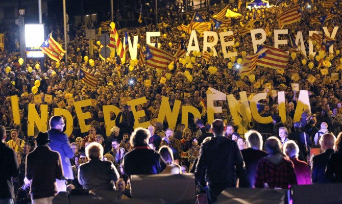 Каталония проводит опрос о независимости