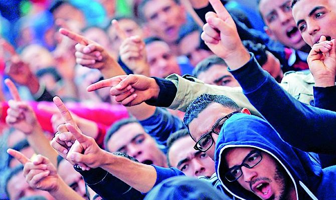 FT: На политической авансцене Египта вновь военные и религиозные фанатики