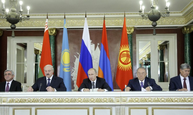 Russia calls for EU talks with newly born Eurasian Union