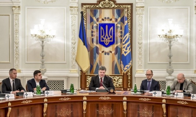 СНБО одобрил введение Украиной санкций против России