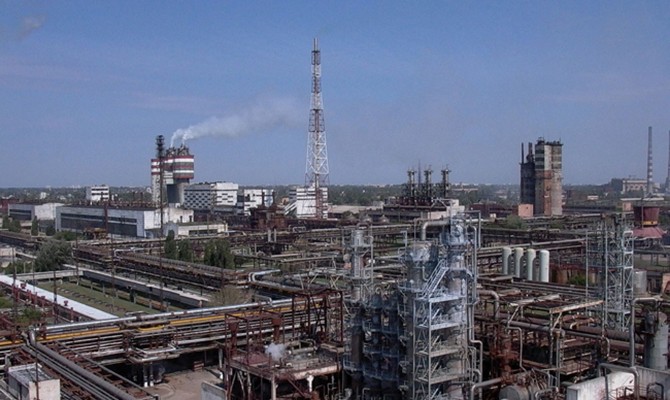 Фирташ переводит черкасский «Азот» на обслуживание в Сбербанк России