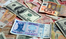 Цунами валютного кризиса докатилось до Молдовы