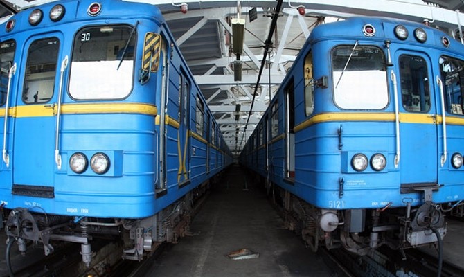 Из-за подорожания бензина киевляне пересели на общественный транспорт
