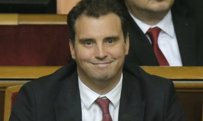 Абромавичус успешно прошел люстрационную проверку