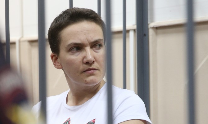 Надежду Савченко доставили в суд