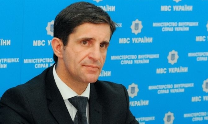 Шкиряк хочет уволить более 300 сотрудников ГСЧС