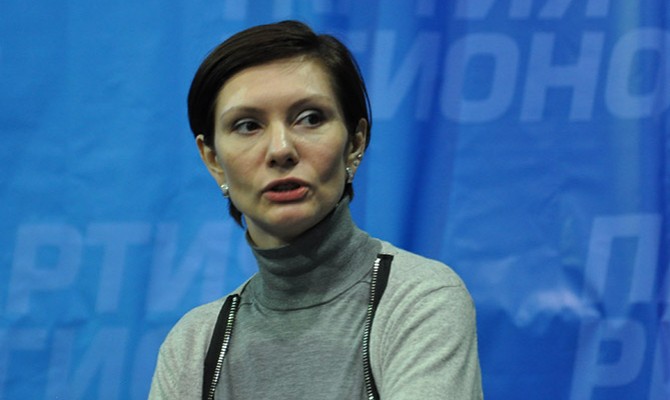 Экс-нардеп Бондаренко покинула медиахолдинг Курченко